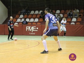 
<a style='margin-left: 5px;' class='btn btn-xs btn-social btn-facebook' href='https://www.facebook.com/sharer/sharer.php?u=https://ko-boladovale.web.getmuller.com.br/imgs/800-800-90/conteudo/fotos/1221/img8867.jpg' rel='popup' data-width='500' data-height='400'><i class='fa fa-facebook'></i>Compartilhar <span class='hidden-xs'>no Facebook</span>
</a> 
<a class='btn btn-default btn-xs' target='_blank' href='imgs/800-800-90/conteudo/fotos/1221/img8867.jpg'>
<span class='glyphicon glyphicon-cloud-download'></span> Salvar
</a> 
<span></span>