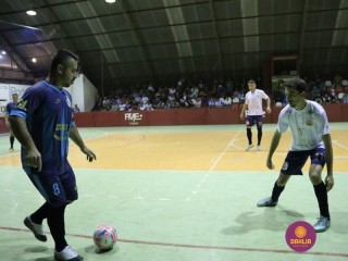 
<a style='margin-left: 5px;' class='btn btn-xs btn-social btn-facebook' href='https://www.facebook.com/sharer/sharer.php?u=https://ko-boladovale.web.getmuller.com.br/imgs/800-800-90/conteudo/fotos/1222/img8931.jpg' rel='popup' data-width='500' data-height='400'><i class='fa fa-facebook'></i>Compartilhar <span class='hidden-xs'>no Facebook</span>
</a> 
<a class='btn btn-default btn-xs' target='_blank' href='imgs/800-800-90/conteudo/fotos/1222/img8931.jpg'>
<span class='glyphicon glyphicon-cloud-download'></span> Salvar
</a> 
<span></span>