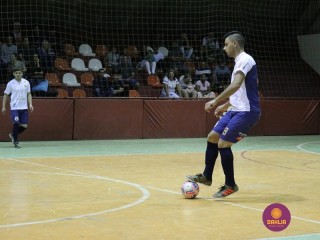 
<a style='margin-left: 5px;' class='btn btn-xs btn-social btn-facebook' href='https://www.facebook.com/sharer/sharer.php?u=https://ko-boladovale.web.getmuller.com.br/imgs/800-800-90/conteudo/fotos/1222/img8939.jpg' rel='popup' data-width='500' data-height='400'><i class='fa fa-facebook'></i>Compartilhar <span class='hidden-xs'>no Facebook</span>
</a> 
<a class='btn btn-default btn-xs' target='_blank' href='imgs/800-800-90/conteudo/fotos/1222/img8939.jpg'>
<span class='glyphicon glyphicon-cloud-download'></span> Salvar
</a> 
<span></span>