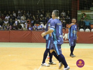 
<a style='margin-left: 5px;' class='btn btn-xs btn-social btn-facebook' href='https://www.facebook.com/sharer/sharer.php?u=https://ko-boladovale.web.getmuller.com.br/imgs/800-800-90/conteudo/fotos/1222/img8941.jpg' rel='popup' data-width='500' data-height='400'><i class='fa fa-facebook'></i>Compartilhar <span class='hidden-xs'>no Facebook</span>
</a> 
<a class='btn btn-default btn-xs' target='_blank' href='imgs/800-800-90/conteudo/fotos/1222/img8941.jpg'>
<span class='glyphicon glyphicon-cloud-download'></span> Salvar
</a> 
<span></span>