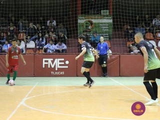 
<a style='margin-left: 5px;' class='btn btn-xs btn-social btn-facebook' href='https://www.facebook.com/sharer/sharer.php?u=https://ko-boladovale.web.getmuller.com.br/imgs/800-800-90/conteudo/fotos/1223/img8992.jpg' rel='popup' data-width='500' data-height='400'><i class='fa fa-facebook'></i>Compartilhar <span class='hidden-xs'>no Facebook</span>
</a> 
<a class='btn btn-default btn-xs' target='_blank' href='imgs/800-800-90/conteudo/fotos/1223/img8992.jpg'>
<span class='glyphicon glyphicon-cloud-download'></span> Salvar
</a> 
<span></span>