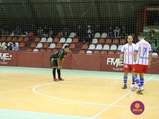 
<a style='margin-left: 5px;' class='btn btn-xs btn-social btn-facebook' href='https://www.facebook.com/sharer/sharer.php?u=https://ko-boladovale.web.getmuller.com.br/imgs/800-800-90/conteudo/fotos/1224/img9065.jpg' rel='popup' data-width='500' data-height='400'><i class='fa fa-facebook'></i>Compartilhar <span class='hidden-xs'>no Facebook</span>
</a> 
<a class='btn btn-default btn-xs' target='_blank' href='imgs/800-800-90/conteudo/fotos/1224/img9065.jpg'>
<span class='glyphicon glyphicon-cloud-download'></span> Salvar
</a> 
<span></span>