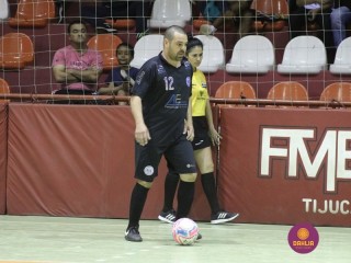 
<a style='margin-left: 5px;' class='btn btn-xs btn-social btn-facebook' href='https://www.facebook.com/sharer/sharer.php?u=https://ko-boladovale.web.getmuller.com.br/imgs/800-800-90/conteudo/fotos/1225/img9136.jpg' rel='popup' data-width='500' data-height='400'><i class='fa fa-facebook'></i>Compartilhar <span class='hidden-xs'>no Facebook</span>
</a> 
<a class='btn btn-default btn-xs' target='_blank' href='imgs/800-800-90/conteudo/fotos/1225/img9136.jpg'>
<span class='glyphicon glyphicon-cloud-download'></span> Salvar
</a> 
<span></span>