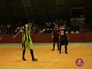 
<a style='margin-left: 5px;' class='btn btn-xs btn-social btn-facebook' href='https://www.facebook.com/sharer/sharer.php?u=https://ko-boladovale.web.getmuller.com.br/imgs/800-800-90/conteudo/fotos/1229/img6046.jpg' rel='popup' data-width='500' data-height='400'><i class='fa fa-facebook'></i>Compartilhar <span class='hidden-xs'>no Facebook</span>
</a> 
<a class='btn btn-default btn-xs' target='_blank' href='imgs/800-800-90/conteudo/fotos/1229/img6046.jpg'>
<span class='glyphicon glyphicon-cloud-download'></span> Salvar
</a> 
<span></span>