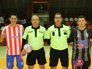 
<a style='margin-left: 5px;' class='btn btn-xs btn-social btn-facebook' href='https://www.facebook.com/sharer/sharer.php?u=https://ko-boladovale.web.getmuller.com.br/imgs/800-800-90/conteudo/fotos/1230/img9313.jpg' rel='popup' data-width='500' data-height='400'><i class='fa fa-facebook'></i>Compartilhar <span class='hidden-xs'>no Facebook</span>
</a> 
<a class='btn btn-default btn-xs' target='_blank' href='imgs/800-800-90/conteudo/fotos/1230/img9313.jpg'>
<span class='glyphicon glyphicon-cloud-download'></span> Salvar
</a> 
<span></span>