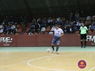 
<a style='margin-left: 5px;' class='btn btn-xs btn-social btn-facebook' href='https://www.facebook.com/sharer/sharer.php?u=https://ko-boladovale.web.getmuller.com.br/imgs/800-800-90/conteudo/fotos/1231/img9479.jpg' rel='popup' data-width='500' data-height='400'><i class='fa fa-facebook'></i>Compartilhar <span class='hidden-xs'>no Facebook</span>
</a> 
<a class='btn btn-default btn-xs' target='_blank' href='imgs/800-800-90/conteudo/fotos/1231/img9479.jpg'>
<span class='glyphicon glyphicon-cloud-download'></span> Salvar
</a> 
<span></span>