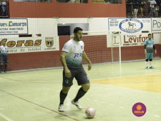 
<a style='margin-left: 5px;' class='btn btn-xs btn-social btn-facebook' href='https://www.facebook.com/sharer/sharer.php?u=https://ko-boladovale.web.getmuller.com.br/imgs/800-800-90/conteudo/fotos/1231/mg9410.jpg' rel='popup' data-width='500' data-height='400'><i class='fa fa-facebook'></i>Compartilhar <span class='hidden-xs'>no Facebook</span>
</a> 
<a class='btn btn-default btn-xs' target='_blank' href='imgs/800-800-90/conteudo/fotos/1231/mg9410.jpg'>
<span class='glyphicon glyphicon-cloud-download'></span> Salvar
</a> 
<span></span>