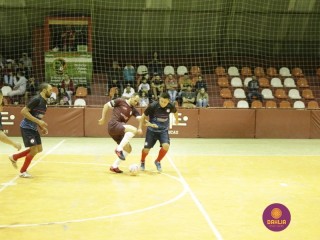 
<a style='margin-left: 5px;' class='btn btn-xs btn-social btn-facebook' href='https://www.facebook.com/sharer/sharer.php?u=https://ko-boladovale.web.getmuller.com.br/imgs/800-800-90/conteudo/fotos/1232/mg9526.jpg' rel='popup' data-width='500' data-height='400'><i class='fa fa-facebook'></i>Compartilhar <span class='hidden-xs'>no Facebook</span>
</a> 
<a class='btn btn-default btn-xs' target='_blank' href='imgs/800-800-90/conteudo/fotos/1232/mg9526.jpg'>
<span class='glyphicon glyphicon-cloud-download'></span> Salvar
</a> 
<span></span>