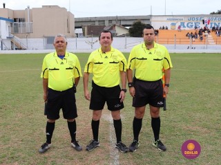 
<a style='margin-left: 5px;' class='btn btn-xs btn-social btn-facebook' href='https://www.facebook.com/sharer/sharer.php?u=https://ko-boladovale.web.getmuller.com.br/imgs/800-800-90/conteudo/fotos/1233/img9635.jpg' rel='popup' data-width='500' data-height='400'><i class='fa fa-facebook'></i>Compartilhar <span class='hidden-xs'>no Facebook</span>
</a> 
<a class='btn btn-default btn-xs' target='_blank' href='imgs/800-800-90/conteudo/fotos/1233/img9635.jpg'>
<span class='glyphicon glyphicon-cloud-download'></span> Salvar
</a> 
<span></span>