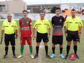 
<a style='margin-left: 5px;' class='btn btn-xs btn-social btn-facebook' href='https://www.facebook.com/sharer/sharer.php?u=https://ko-boladovale.web.getmuller.com.br/imgs/800-800-90/conteudo/fotos/1233/img9644.jpg' rel='popup' data-width='500' data-height='400'><i class='fa fa-facebook'></i>Compartilhar <span class='hidden-xs'>no Facebook</span>
</a> 
<a class='btn btn-default btn-xs' target='_blank' href='imgs/800-800-90/conteudo/fotos/1233/img9644.jpg'>
<span class='glyphicon glyphicon-cloud-download'></span> Salvar
</a> 
<span></span>