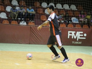 
<a style='margin-left: 5px;' class='btn btn-xs btn-social btn-facebook' href='https://www.facebook.com/sharer/sharer.php?u=https://ko-boladovale.web.getmuller.com.br/imgs/800-800-90/conteudo/fotos/1236/img9941.jpg' rel='popup' data-width='500' data-height='400'><i class='fa fa-facebook'></i>Compartilhar <span class='hidden-xs'>no Facebook</span>
</a> 
<a class='btn btn-default btn-xs' target='_blank' href='imgs/800-800-90/conteudo/fotos/1236/img9941.jpg'>
<span class='glyphicon glyphicon-cloud-download'></span> Salvar
</a> 
<span></span>