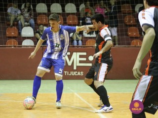 
<a style='margin-left: 5px;' class='btn btn-xs btn-social btn-facebook' href='https://www.facebook.com/sharer/sharer.php?u=https://ko-boladovale.web.getmuller.com.br/imgs/800-800-90/conteudo/fotos/1236/img9966.jpg' rel='popup' data-width='500' data-height='400'><i class='fa fa-facebook'></i>Compartilhar <span class='hidden-xs'>no Facebook</span>
</a> 
<a class='btn btn-default btn-xs' target='_blank' href='imgs/800-800-90/conteudo/fotos/1236/img9966.jpg'>
<span class='glyphicon glyphicon-cloud-download'></span> Salvar
</a> 
<span></span>