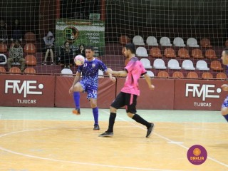 
<a style='margin-left: 5px;' class='btn btn-xs btn-social btn-facebook' href='https://www.facebook.com/sharer/sharer.php?u=https://ko-boladovale.web.getmuller.com.br/imgs/800-800-90/conteudo/fotos/1237/img0036.jpg' rel='popup' data-width='500' data-height='400'><i class='fa fa-facebook'></i>Compartilhar <span class='hidden-xs'>no Facebook</span>
</a> 
<a class='btn btn-default btn-xs' target='_blank' href='imgs/800-800-90/conteudo/fotos/1237/img0036.jpg'>
<span class='glyphicon glyphicon-cloud-download'></span> Salvar
</a> 
<span></span>