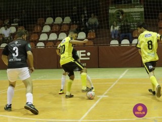 
<a style='margin-left: 5px;' class='btn btn-xs btn-social btn-facebook' href='https://www.facebook.com/sharer/sharer.php?u=https://ko-boladovale.web.getmuller.com.br/imgs/800-800-90/conteudo/fotos/1238/mg0077.jpg' rel='popup' data-width='500' data-height='400'><i class='fa fa-facebook'></i>Compartilhar <span class='hidden-xs'>no Facebook</span>
</a> 
<a class='btn btn-default btn-xs' target='_blank' href='imgs/800-800-90/conteudo/fotos/1238/mg0077.jpg'>
<span class='glyphicon glyphicon-cloud-download'></span> Salvar
</a> 
<span></span>