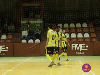 
<a style='margin-left: 5px;' class='btn btn-xs btn-social btn-facebook' href='https://www.facebook.com/sharer/sharer.php?u=https://ko-boladovale.web.getmuller.com.br/imgs/800-800-90/conteudo/fotos/1238/mg0103.jpg' rel='popup' data-width='500' data-height='400'><i class='fa fa-facebook'></i>Compartilhar <span class='hidden-xs'>no Facebook</span>
</a> 
<a class='btn btn-default btn-xs' target='_blank' href='imgs/800-800-90/conteudo/fotos/1238/mg0103.jpg'>
<span class='glyphicon glyphicon-cloud-download'></span> Salvar
</a> 
<span></span>