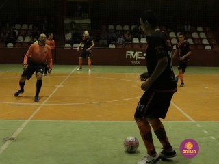 
<a style='margin-left: 5px;' class='btn btn-xs btn-social btn-facebook' href='https://www.facebook.com/sharer/sharer.php?u=https://ko-boladovale.web.getmuller.com.br/imgs/800-800-90/conteudo/fotos/1239/mg0168.jpg' rel='popup' data-width='500' data-height='400'><i class='fa fa-facebook'></i>Compartilhar <span class='hidden-xs'>no Facebook</span>
</a> 
<a class='btn btn-default btn-xs' target='_blank' href='imgs/800-800-90/conteudo/fotos/1239/mg0168.jpg'>
<span class='glyphicon glyphicon-cloud-download'></span> Salvar
</a> 
<span></span>