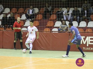 
<a style='margin-left: 5px;' class='btn btn-xs btn-social btn-facebook' href='https://www.facebook.com/sharer/sharer.php?u=https://ko-boladovale.web.getmuller.com.br/imgs/800-800-90/conteudo/fotos/1242/capa.jpg' rel='popup' data-width='500' data-height='400'><i class='fa fa-facebook'></i>Compartilhar <span class='hidden-xs'>no Facebook</span>
</a> 
<a class='btn btn-default btn-xs' target='_blank' href='imgs/800-800-90/conteudo/fotos/1242/capa.jpg'>
<span class='glyphicon glyphicon-cloud-download'></span> Salvar
</a> 
<span></span>