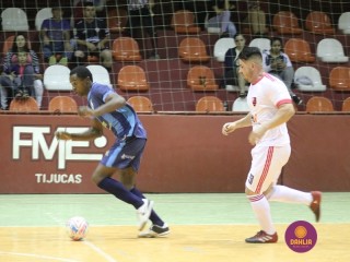 
<a style='margin-left: 5px;' class='btn btn-xs btn-social btn-facebook' href='https://www.facebook.com/sharer/sharer.php?u=https://ko-boladovale.web.getmuller.com.br/imgs/800-800-90/conteudo/fotos/1242/img0451.jpg' rel='popup' data-width='500' data-height='400'><i class='fa fa-facebook'></i>Compartilhar <span class='hidden-xs'>no Facebook</span>
</a> 
<a class='btn btn-default btn-xs' target='_blank' href='imgs/800-800-90/conteudo/fotos/1242/img0451.jpg'>
<span class='glyphicon glyphicon-cloud-download'></span> Salvar
</a> 
<span></span>