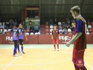 
<a style='margin-left: 5px;' class='btn btn-xs btn-social btn-facebook' href='https://www.facebook.com/sharer/sharer.php?u=https://ko-boladovale.web.getmuller.com.br/imgs/800-800-90/conteudo/fotos/1243/img0505.jpg' rel='popup' data-width='500' data-height='400'><i class='fa fa-facebook'></i>Compartilhar <span class='hidden-xs'>no Facebook</span>
</a> 
<a class='btn btn-default btn-xs' target='_blank' href='imgs/800-800-90/conteudo/fotos/1243/img0505.jpg'>
<span class='glyphicon glyphicon-cloud-download'></span> Salvar
</a> 
<span></span>