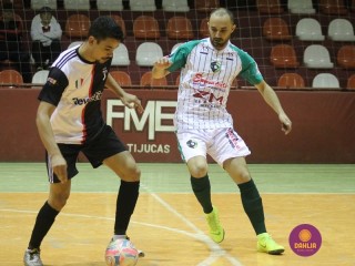 
<a style='margin-left: 5px;' class='btn btn-xs btn-social btn-facebook' href='https://www.facebook.com/sharer/sharer.php?u=https://ko-boladovale.web.getmuller.com.br/imgs/800-800-90/conteudo/fotos/1244/img9957.jpg' rel='popup' data-width='500' data-height='400'><i class='fa fa-facebook'></i>Compartilhar <span class='hidden-xs'>no Facebook</span>
</a> 
<a class='btn btn-default btn-xs' target='_blank' href='imgs/800-800-90/conteudo/fotos/1244/img9957.jpg'>
<span class='glyphicon glyphicon-cloud-download'></span> Salvar
</a> 
<span></span>