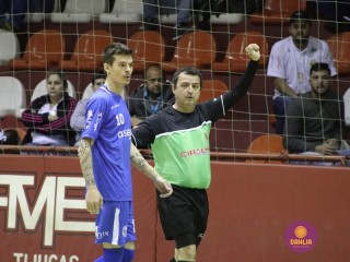 
<a style='margin-left: 5px;' class='btn btn-xs btn-social btn-facebook' href='https://www.facebook.com/sharer/sharer.php?u=https://ko-boladovale.web.getmuller.com.br/imgs/800-800-90/conteudo/fotos/1246/img0030.jpg' rel='popup' data-width='500' data-height='400'><i class='fa fa-facebook'></i>Compartilhar <span class='hidden-xs'>no Facebook</span>
</a> 
<a class='btn btn-default btn-xs' target='_blank' href='imgs/800-800-90/conteudo/fotos/1246/img0030.jpg'>
<span class='glyphicon glyphicon-cloud-download'></span> Salvar
</a> 
<span></span>