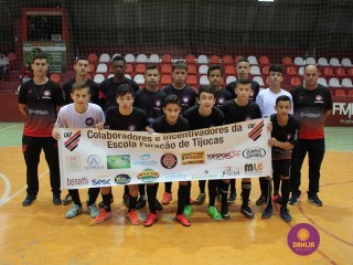 
<a style='margin-left: 5px;' class='btn btn-xs btn-social btn-facebook' href='https://www.facebook.com/sharer/sharer.php?u=https://ko-boladovale.web.getmuller.com.br/imgs/800-800-90/conteudo/fotos/1248/img6132.jpg' rel='popup' data-width='500' data-height='400'><i class='fa fa-facebook'></i>Compartilhar <span class='hidden-xs'>no Facebook</span>
</a> 
<a class='btn btn-default btn-xs' target='_blank' href='imgs/800-800-90/conteudo/fotos/1248/img6132.jpg'>
<span class='glyphicon glyphicon-cloud-download'></span> Salvar
</a> 
<span></span>