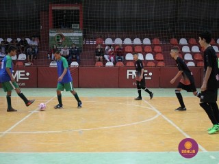 
<a style='margin-left: 5px;' class='btn btn-xs btn-social btn-facebook' href='https://www.facebook.com/sharer/sharer.php?u=https://ko-boladovale.web.getmuller.com.br/imgs/800-800-90/conteudo/fotos/1248/img6144.jpg' rel='popup' data-width='500' data-height='400'><i class='fa fa-facebook'></i>Compartilhar <span class='hidden-xs'>no Facebook</span>
</a> 
<a class='btn btn-default btn-xs' target='_blank' href='imgs/800-800-90/conteudo/fotos/1248/img6144.jpg'>
<span class='glyphicon glyphicon-cloud-download'></span> Salvar
</a> 
<span></span>