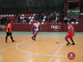 
<a style='margin-left: 5px;' class='btn btn-xs btn-social btn-facebook' href='https://www.facebook.com/sharer/sharer.php?u=https://ko-boladovale.web.getmuller.com.br/imgs/800-800-90/conteudo/fotos/1249/img6169.jpg' rel='popup' data-width='500' data-height='400'><i class='fa fa-facebook'></i>Compartilhar <span class='hidden-xs'>no Facebook</span>
</a> 
<a class='btn btn-default btn-xs' target='_blank' href='imgs/800-800-90/conteudo/fotos/1249/img6169.jpg'>
<span class='glyphicon glyphicon-cloud-download'></span> Salvar
</a> 
<span></span>