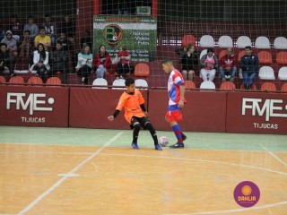 
<a style='margin-left: 5px;' class='btn btn-xs btn-social btn-facebook' href='https://www.facebook.com/sharer/sharer.php?u=https://ko-boladovale.web.getmuller.com.br/imgs/800-800-90/conteudo/fotos/1249/img6175.jpg' rel='popup' data-width='500' data-height='400'><i class='fa fa-facebook'></i>Compartilhar <span class='hidden-xs'>no Facebook</span>
</a> 
<a class='btn btn-default btn-xs' target='_blank' href='imgs/800-800-90/conteudo/fotos/1249/img6175.jpg'>
<span class='glyphicon glyphicon-cloud-download'></span> Salvar
</a> 
<span></span>