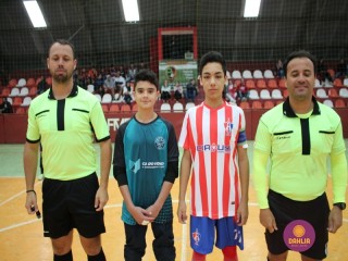 
<a style='margin-left: 5px;' class='btn btn-xs btn-social btn-facebook' href='https://www.facebook.com/sharer/sharer.php?u=https://ko-boladovale.web.getmuller.com.br/imgs/800-800-90/conteudo/fotos/1250/img6222.jpg' rel='popup' data-width='500' data-height='400'><i class='fa fa-facebook'></i>Compartilhar <span class='hidden-xs'>no Facebook</span>
</a> 
<a class='btn btn-default btn-xs' target='_blank' href='imgs/800-800-90/conteudo/fotos/1250/img6222.jpg'>
<span class='glyphicon glyphicon-cloud-download'></span> Salvar
</a> 
<span></span>