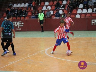 
<a style='margin-left: 5px;' class='btn btn-xs btn-social btn-facebook' href='https://www.facebook.com/sharer/sharer.php?u=https://ko-boladovale.web.getmuller.com.br/imgs/800-800-90/conteudo/fotos/1250/img6229.jpg' rel='popup' data-width='500' data-height='400'><i class='fa fa-facebook'></i>Compartilhar <span class='hidden-xs'>no Facebook</span>
</a> 
<a class='btn btn-default btn-xs' target='_blank' href='imgs/800-800-90/conteudo/fotos/1250/img6229.jpg'>
<span class='glyphicon glyphicon-cloud-download'></span> Salvar
</a> 
<span></span>