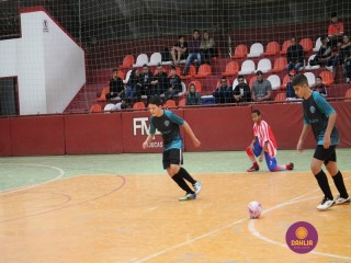 
<a style='margin-left: 5px;' class='btn btn-xs btn-social btn-facebook' href='https://www.facebook.com/sharer/sharer.php?u=https://ko-boladovale.web.getmuller.com.br/imgs/800-800-90/conteudo/fotos/1250/img6241.jpg' rel='popup' data-width='500' data-height='400'><i class='fa fa-facebook'></i>Compartilhar <span class='hidden-xs'>no Facebook</span>
</a> 
<a class='btn btn-default btn-xs' target='_blank' href='imgs/800-800-90/conteudo/fotos/1250/img6241.jpg'>
<span class='glyphicon glyphicon-cloud-download'></span> Salvar
</a> 
<span></span>