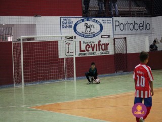 
<a style='margin-left: 5px;' class='btn btn-xs btn-social btn-facebook' href='https://www.facebook.com/sharer/sharer.php?u=https://ko-boladovale.web.getmuller.com.br/imgs/800-800-90/conteudo/fotos/1250/img6245.jpg' rel='popup' data-width='500' data-height='400'><i class='fa fa-facebook'></i>Compartilhar <span class='hidden-xs'>no Facebook</span>
</a> 
<a class='btn btn-default btn-xs' target='_blank' href='imgs/800-800-90/conteudo/fotos/1250/img6245.jpg'>
<span class='glyphicon glyphicon-cloud-download'></span> Salvar
</a> 
<span></span>