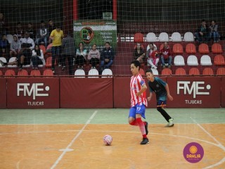 
<a style='margin-left: 5px;' class='btn btn-xs btn-social btn-facebook' href='https://www.facebook.com/sharer/sharer.php?u=https://ko-boladovale.web.getmuller.com.br/imgs/800-800-90/conteudo/fotos/1250/img6251.jpg' rel='popup' data-width='500' data-height='400'><i class='fa fa-facebook'></i>Compartilhar <span class='hidden-xs'>no Facebook</span>
</a> 
<a class='btn btn-default btn-xs' target='_blank' href='imgs/800-800-90/conteudo/fotos/1250/img6251.jpg'>
<span class='glyphicon glyphicon-cloud-download'></span> Salvar
</a> 
<span></span>