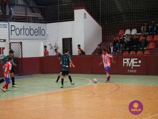 
<a style='margin-left: 5px;' class='btn btn-xs btn-social btn-facebook' href='https://www.facebook.com/sharer/sharer.php?u=https://ko-boladovale.web.getmuller.com.br/imgs/800-800-90/conteudo/fotos/1250/img6254.jpg' rel='popup' data-width='500' data-height='400'><i class='fa fa-facebook'></i>Compartilhar <span class='hidden-xs'>no Facebook</span>
</a> 
<a class='btn btn-default btn-xs' target='_blank' href='imgs/800-800-90/conteudo/fotos/1250/img6254.jpg'>
<span class='glyphicon glyphicon-cloud-download'></span> Salvar
</a> 
<span></span>