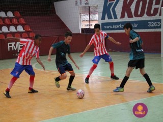 
<a style='margin-left: 5px;' class='btn btn-xs btn-social btn-facebook' href='https://www.facebook.com/sharer/sharer.php?u=https://ko-boladovale.web.getmuller.com.br/imgs/800-800-90/conteudo/fotos/1250/img6275.jpg' rel='popup' data-width='500' data-height='400'><i class='fa fa-facebook'></i>Compartilhar <span class='hidden-xs'>no Facebook</span>
</a> 
<a class='btn btn-default btn-xs' target='_blank' href='imgs/800-800-90/conteudo/fotos/1250/img6275.jpg'>
<span class='glyphicon glyphicon-cloud-download'></span> Salvar
</a> 
<span></span>