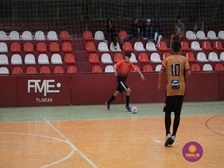 
<a style='margin-left: 5px;' class='btn btn-xs btn-social btn-facebook' href='https://www.facebook.com/sharer/sharer.php?u=https://ko-boladovale.web.getmuller.com.br/imgs/800-800-90/conteudo/fotos/1251/img6374.jpg' rel='popup' data-width='500' data-height='400'><i class='fa fa-facebook'></i>Compartilhar <span class='hidden-xs'>no Facebook</span>
</a> 
<a class='btn btn-default btn-xs' target='_blank' href='imgs/800-800-90/conteudo/fotos/1251/img6374.jpg'>
<span class='glyphicon glyphicon-cloud-download'></span> Salvar
</a> 
<span></span>