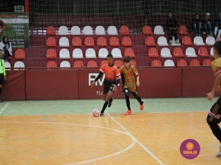 
<a style='margin-left: 5px;' class='btn btn-xs btn-social btn-facebook' href='https://www.facebook.com/sharer/sharer.php?u=https://ko-boladovale.web.getmuller.com.br/imgs/800-800-90/conteudo/fotos/1251/img6375.jpg' rel='popup' data-width='500' data-height='400'><i class='fa fa-facebook'></i>Compartilhar <span class='hidden-xs'>no Facebook</span>
</a> 
<a class='btn btn-default btn-xs' target='_blank' href='imgs/800-800-90/conteudo/fotos/1251/img6375.jpg'>
<span class='glyphicon glyphicon-cloud-download'></span> Salvar
</a> 
<span></span>