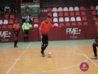 
<a style='margin-left: 5px;' class='btn btn-xs btn-social btn-facebook' href='https://www.facebook.com/sharer/sharer.php?u=https://ko-boladovale.web.getmuller.com.br/imgs/800-800-90/conteudo/fotos/1251/img6378.jpg' rel='popup' data-width='500' data-height='400'><i class='fa fa-facebook'></i>Compartilhar <span class='hidden-xs'>no Facebook</span>
</a> 
<a class='btn btn-default btn-xs' target='_blank' href='imgs/800-800-90/conteudo/fotos/1251/img6378.jpg'>
<span class='glyphicon glyphicon-cloud-download'></span> Salvar
</a> 
<span></span>