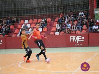 
<a style='margin-left: 5px;' class='btn btn-xs btn-social btn-facebook' href='https://www.facebook.com/sharer/sharer.php?u=https://ko-boladovale.web.getmuller.com.br/imgs/800-800-90/conteudo/fotos/1251/img6420.jpg' rel='popup' data-width='500' data-height='400'><i class='fa fa-facebook'></i>Compartilhar <span class='hidden-xs'>no Facebook</span>
</a> 
<a class='btn btn-default btn-xs' target='_blank' href='imgs/800-800-90/conteudo/fotos/1251/img6420.jpg'>
<span class='glyphicon glyphicon-cloud-download'></span> Salvar
</a> 
<span></span>