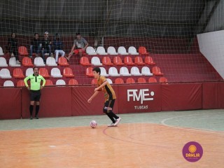 
<a style='margin-left: 5px;' class='btn btn-xs btn-social btn-facebook' href='https://www.facebook.com/sharer/sharer.php?u=https://ko-boladovale.web.getmuller.com.br/imgs/800-800-90/conteudo/fotos/1251/img6427.jpg' rel='popup' data-width='500' data-height='400'><i class='fa fa-facebook'></i>Compartilhar <span class='hidden-xs'>no Facebook</span>
</a> 
<a class='btn btn-default btn-xs' target='_blank' href='imgs/800-800-90/conteudo/fotos/1251/img6427.jpg'>
<span class='glyphicon glyphicon-cloud-download'></span> Salvar
</a> 
<span></span>