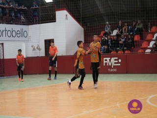 
<a style='margin-left: 5px;' class='btn btn-xs btn-social btn-facebook' href='https://www.facebook.com/sharer/sharer.php?u=https://ko-boladovale.web.getmuller.com.br/imgs/800-800-90/conteudo/fotos/1251/img6438.jpg' rel='popup' data-width='500' data-height='400'><i class='fa fa-facebook'></i>Compartilhar <span class='hidden-xs'>no Facebook</span>
</a> 
<a class='btn btn-default btn-xs' target='_blank' href='imgs/800-800-90/conteudo/fotos/1251/img6438.jpg'>
<span class='glyphicon glyphicon-cloud-download'></span> Salvar
</a> 
<span></span>