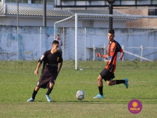 
<a style='margin-left: 5px;' class='btn btn-xs btn-social btn-facebook' href='https://www.facebook.com/sharer/sharer.php?u=https://ko-boladovale.web.getmuller.com.br/imgs/800-800-90/conteudo/fotos/1252/img0565.jpg' rel='popup' data-width='500' data-height='400'><i class='fa fa-facebook'></i>Compartilhar <span class='hidden-xs'>no Facebook</span>
</a> 
<a class='btn btn-default btn-xs' target='_blank' href='imgs/800-800-90/conteudo/fotos/1252/img0565.jpg'>
<span class='glyphicon glyphicon-cloud-download'></span> Salvar
</a> 
<span></span>