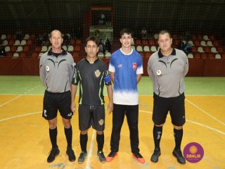 
<a style='margin-left: 5px;' class='btn btn-xs btn-social btn-facebook' href='https://www.facebook.com/sharer/sharer.php?u=https://ko-boladovale.web.getmuller.com.br/imgs/800-800-90/conteudo/fotos/1253/img0607.jpg' rel='popup' data-width='500' data-height='400'><i class='fa fa-facebook'></i>Compartilhar <span class='hidden-xs'>no Facebook</span>
</a> 
<a class='btn btn-default btn-xs' target='_blank' href='imgs/800-800-90/conteudo/fotos/1253/img0607.jpg'>
<span class='glyphicon glyphicon-cloud-download'></span> Salvar
</a> 
<span></span>