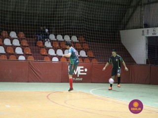 
<a style='margin-left: 5px;' class='btn btn-xs btn-social btn-facebook' href='https://www.facebook.com/sharer/sharer.php?u=https://ko-boladovale.web.getmuller.com.br/imgs/800-800-90/conteudo/fotos/1253/img0611.jpg' rel='popup' data-width='500' data-height='400'><i class='fa fa-facebook'></i>Compartilhar <span class='hidden-xs'>no Facebook</span>
</a> 
<a class='btn btn-default btn-xs' target='_blank' href='imgs/800-800-90/conteudo/fotos/1253/img0611.jpg'>
<span class='glyphicon glyphicon-cloud-download'></span> Salvar
</a> 
<span></span>