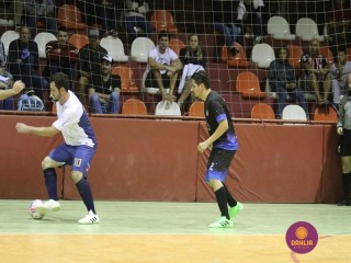 
<a style='margin-left: 5px;' class='btn btn-xs btn-social btn-facebook' href='https://www.facebook.com/sharer/sharer.php?u=https://ko-boladovale.web.getmuller.com.br/imgs/800-800-90/conteudo/fotos/1254/img0758.jpg' rel='popup' data-width='500' data-height='400'><i class='fa fa-facebook'></i>Compartilhar <span class='hidden-xs'>no Facebook</span>
</a> 
<a class='btn btn-default btn-xs' target='_blank' href='imgs/800-800-90/conteudo/fotos/1254/img0758.jpg'>
<span class='glyphicon glyphicon-cloud-download'></span> Salvar
</a> 
<span></span>