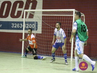 
<a style='margin-left: 5px;' class='btn btn-xs btn-social btn-facebook' href='https://www.facebook.com/sharer/sharer.php?u=https://ko-boladovale.web.getmuller.com.br/imgs/800-800-90/conteudo/fotos/1255/img0789.jpg' rel='popup' data-width='500' data-height='400'><i class='fa fa-facebook'></i>Compartilhar <span class='hidden-xs'>no Facebook</span>
</a> 
<a class='btn btn-default btn-xs' target='_blank' href='imgs/800-800-90/conteudo/fotos/1255/img0789.jpg'>
<span class='glyphicon glyphicon-cloud-download'></span> Salvar
</a> 
<span></span>