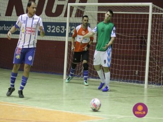 
<a style='margin-left: 5px;' class='btn btn-xs btn-social btn-facebook' href='https://www.facebook.com/sharer/sharer.php?u=https://ko-boladovale.web.getmuller.com.br/imgs/800-800-90/conteudo/fotos/1255/img0798.jpg' rel='popup' data-width='500' data-height='400'><i class='fa fa-facebook'></i>Compartilhar <span class='hidden-xs'>no Facebook</span>
</a> 
<a class='btn btn-default btn-xs' target='_blank' href='imgs/800-800-90/conteudo/fotos/1255/img0798.jpg'>
<span class='glyphicon glyphicon-cloud-download'></span> Salvar
</a> 
<span></span>