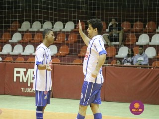 
<a style='margin-left: 5px;' class='btn btn-xs btn-social btn-facebook' href='https://www.facebook.com/sharer/sharer.php?u=https://ko-boladovale.web.getmuller.com.br/imgs/800-800-90/conteudo/fotos/1255/img0830.jpg' rel='popup' data-width='500' data-height='400'><i class='fa fa-facebook'></i>Compartilhar <span class='hidden-xs'>no Facebook</span>
</a> 
<a class='btn btn-default btn-xs' target='_blank' href='imgs/800-800-90/conteudo/fotos/1255/img0830.jpg'>
<span class='glyphicon glyphicon-cloud-download'></span> Salvar
</a> 
<span></span>