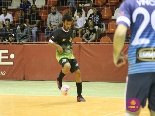 
<a style='margin-left: 5px;' class='btn btn-xs btn-social btn-facebook' href='https://www.facebook.com/sharer/sharer.php?u=https://ko-boladovale.web.getmuller.com.br/imgs/800-800-90/conteudo/fotos/1256/img0908.jpg' rel='popup' data-width='500' data-height='400'><i class='fa fa-facebook'></i>Compartilhar <span class='hidden-xs'>no Facebook</span>
</a> 
<a class='btn btn-default btn-xs' target='_blank' href='imgs/800-800-90/conteudo/fotos/1256/img0908.jpg'>
<span class='glyphicon glyphicon-cloud-download'></span> Salvar
</a> 
<span></span>